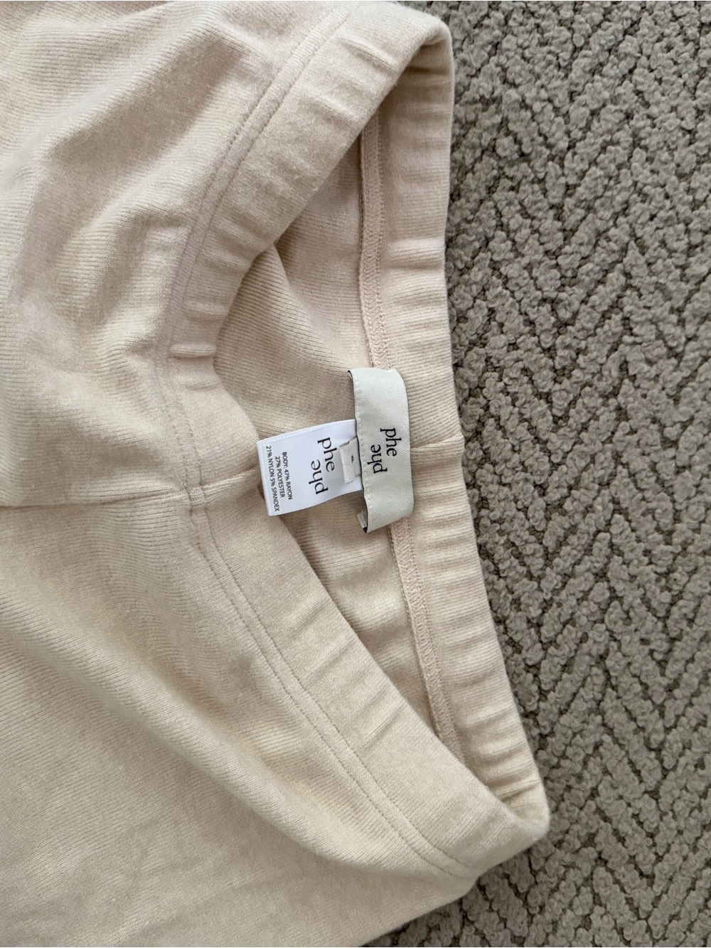 NWOT PHEPHE Wrap lounge set size small - Picture 3 of 4